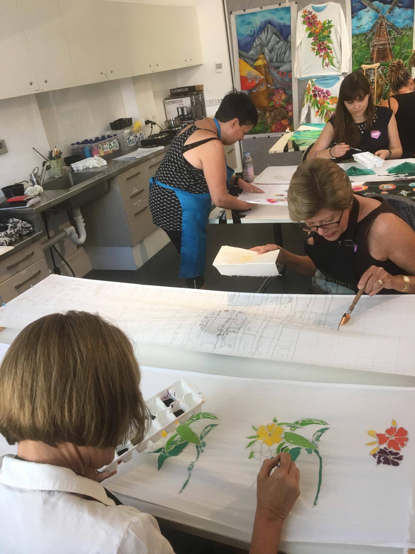 46187891_1915794498534264_4488616702677876736_n